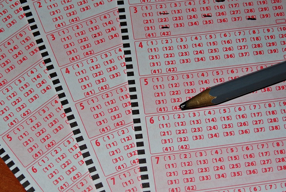 Fortuna obdarza graczy Lotto w Złotowie i Odolanowie: Duże wygrane w grach losowych